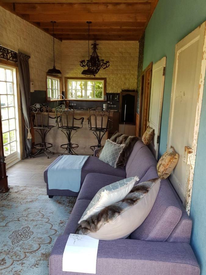 Le Savoir Vivre Bed & Breakfast